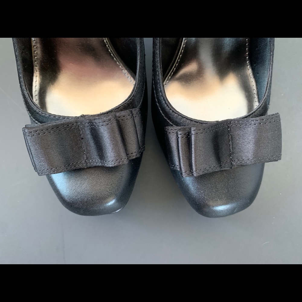 Nine & Co Black Platform Heels - Picture 4 of 10